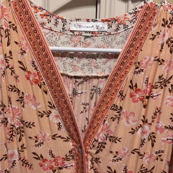 R. Vivimos Bohemian Peach Floral V-Neck Button Down Midi Summer Dress Sz S 4/6 - Picture 7 of 16